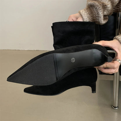 Stivali Maria – Eleganti Stivali di Camoscio Marrone