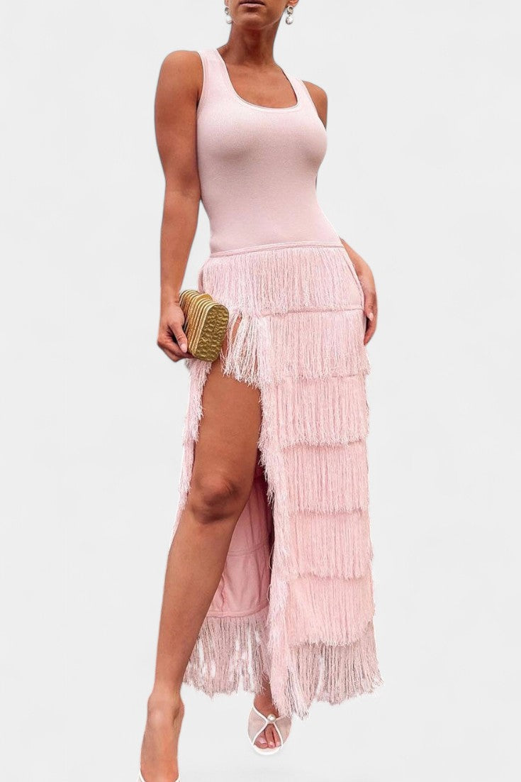 Kalani Abito maxi con Frange in Capas e Spacco laterale
