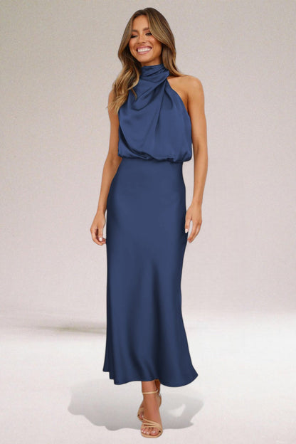 Élodie™ | Abito di raso glamoroso con collo halter.
