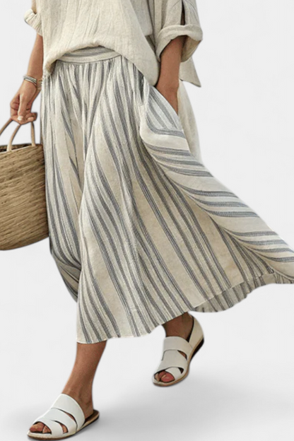 Aurcyn | Blusa Larga e Comoda & Gonna midi A righe