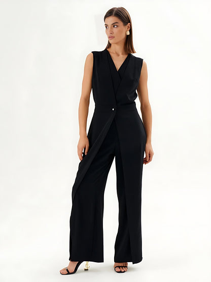 Jumpsuit nero senza maniche con effetto avvolgente e gamba larga