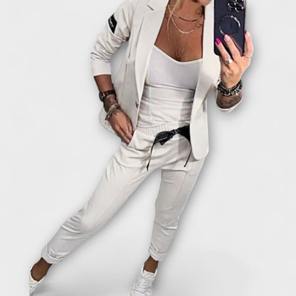 Vionne | Set Elegante di Top, Giacca e Pantaloni