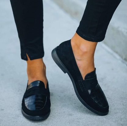Leona - Eleganza e Comfort nel Calzature
