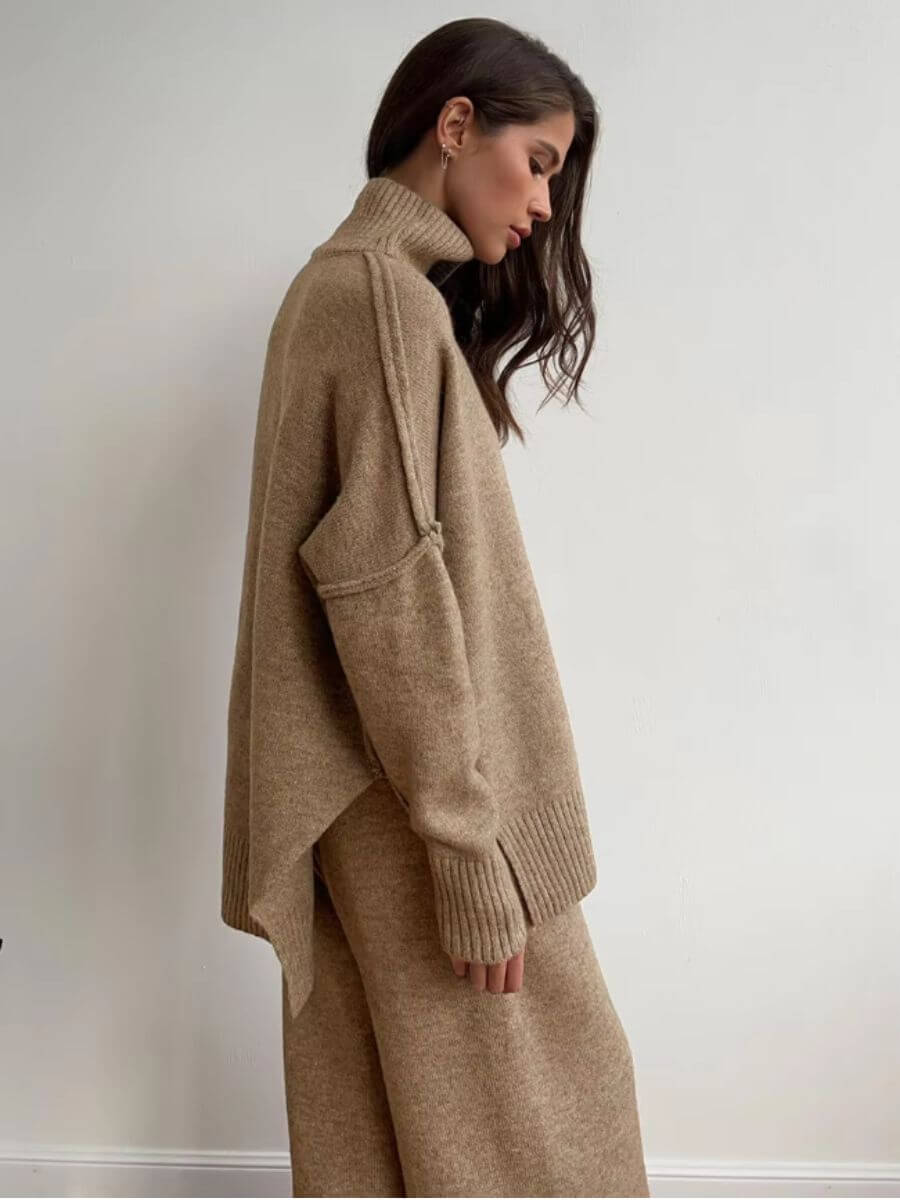 Anne - Set di Maglia con Collo alto