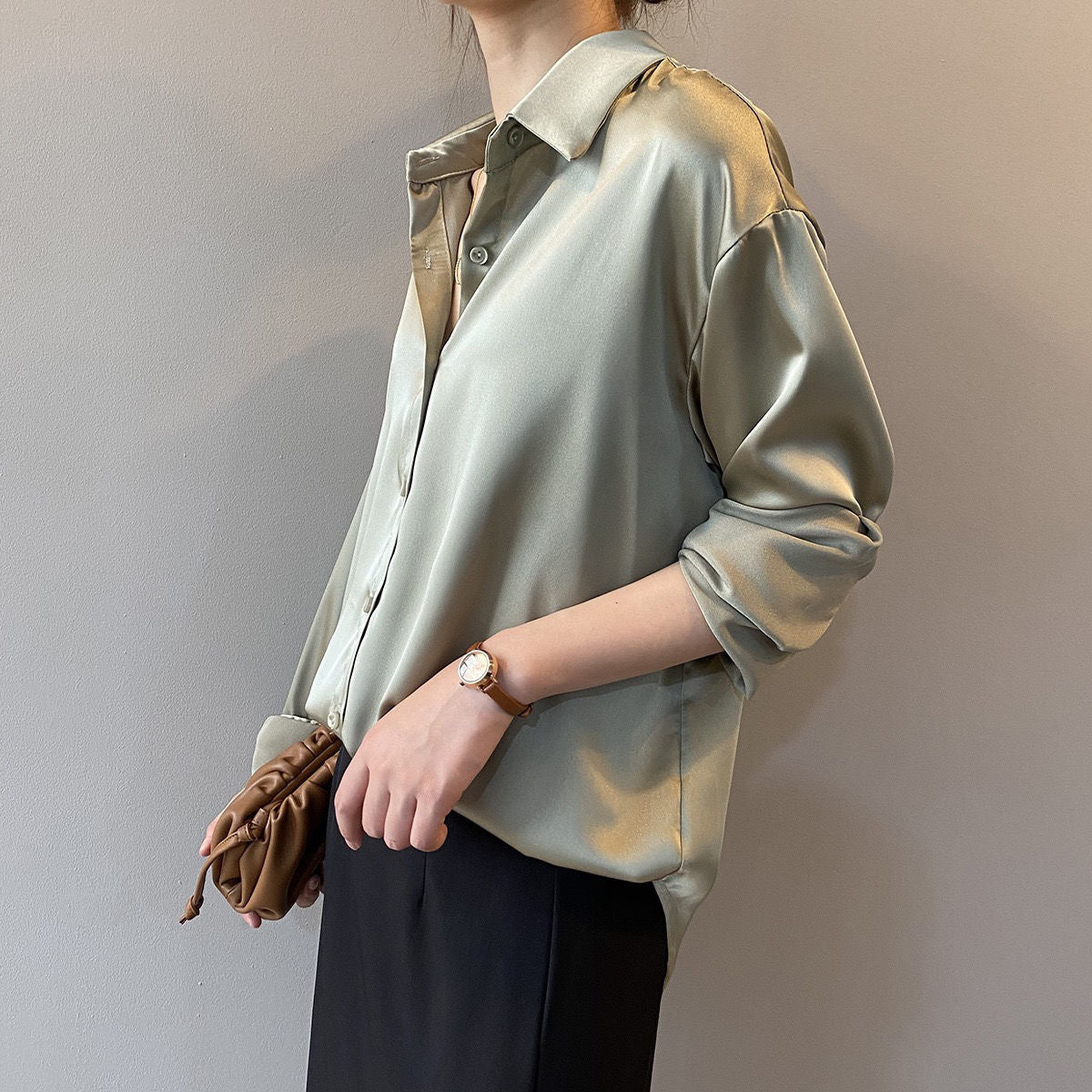 Celine – Blusa Classica con bottoni