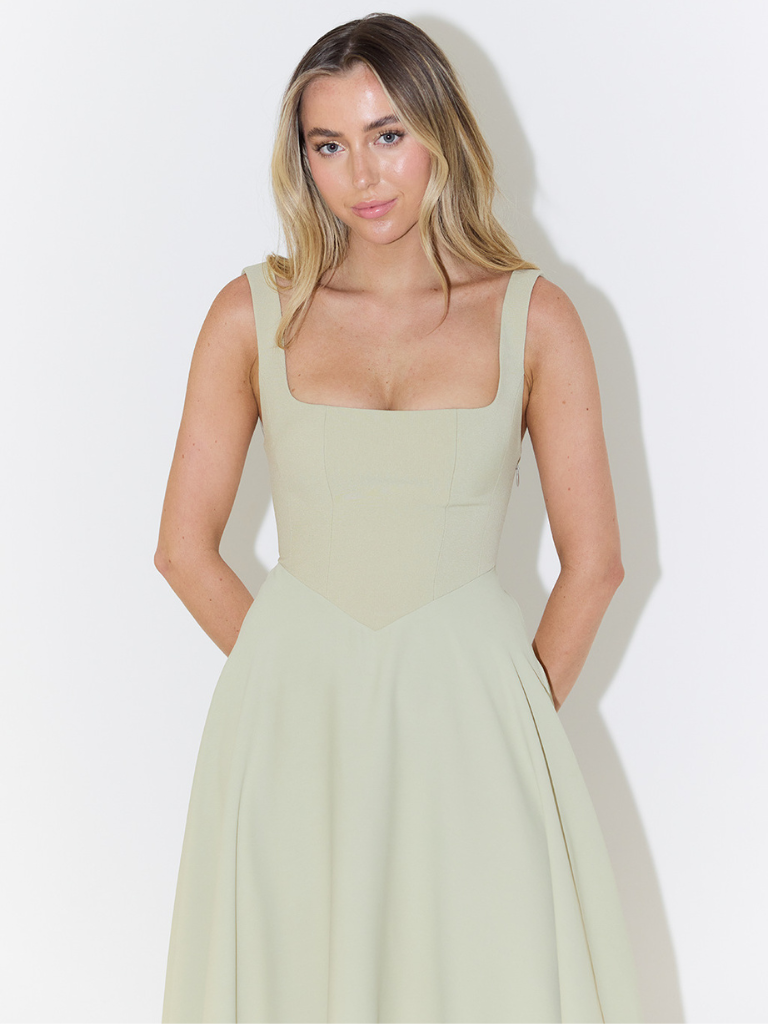 Robe Midi Elegante con Scollo quadrato - Taglio Flattering Senza Tiempo