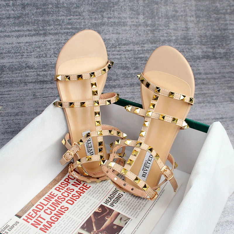 Pierina - Sandalo Chic con Tachuelas