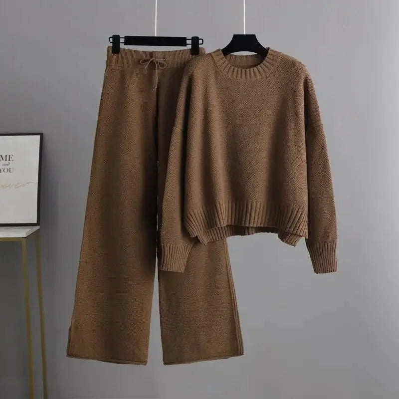 CAMILLE – SET DUE PEZZI DI MAGLIA COMODO