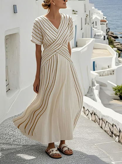 Abito in lino con vita cruzada elegante
