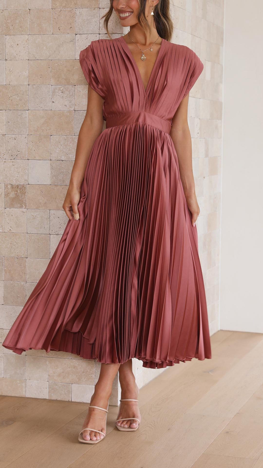 Viola | Elegante abito plissettato