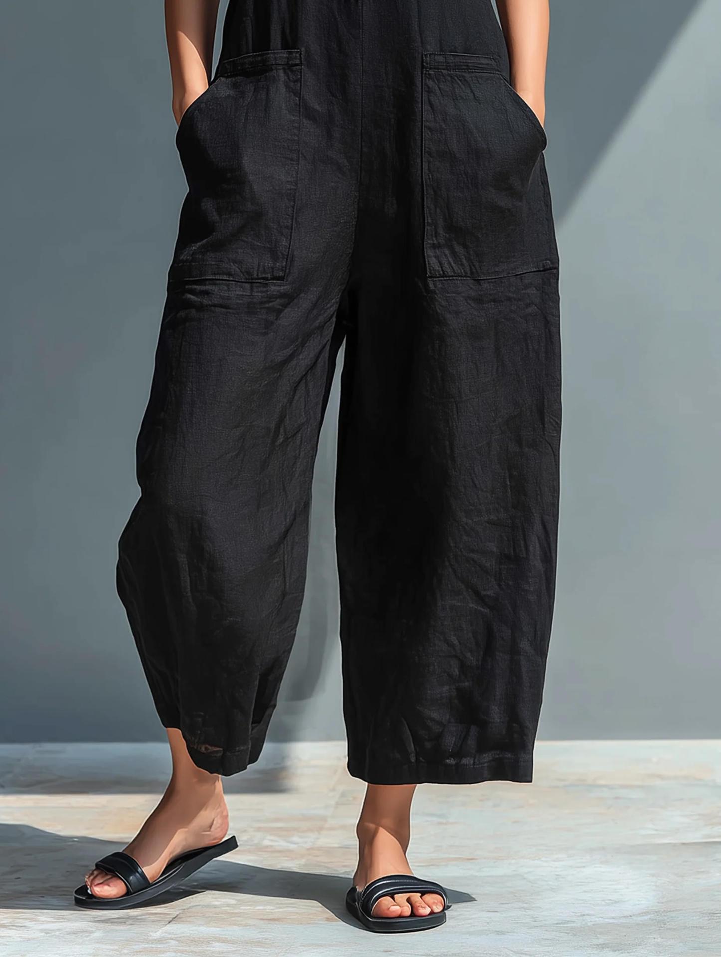 Lotte™ | Jumpsuit senza maniche minimalista