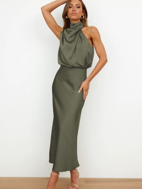 Abito da sera fluido e limpio - Eleganza senza tempo per grandes occasioni