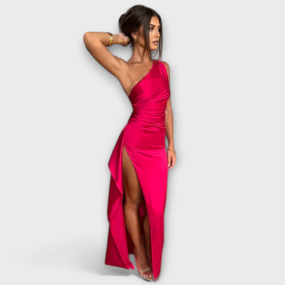 Abito Maxi Asimmetrico con Draping in un Brazo