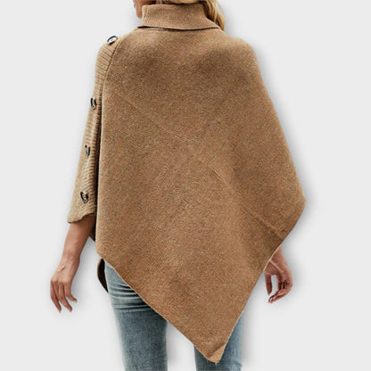 Poncho in maglia Morbido con Dettagli di Bottoni