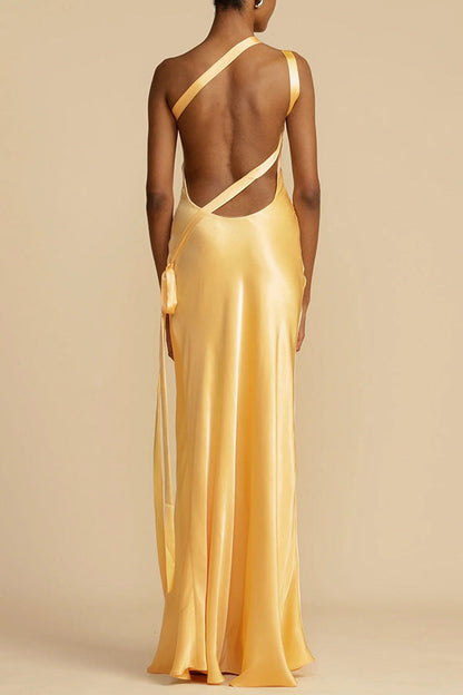 Abito maxi in raso asimmetrico