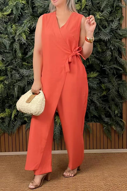Tuta di donna casual con scollo a V e spalline incrociate