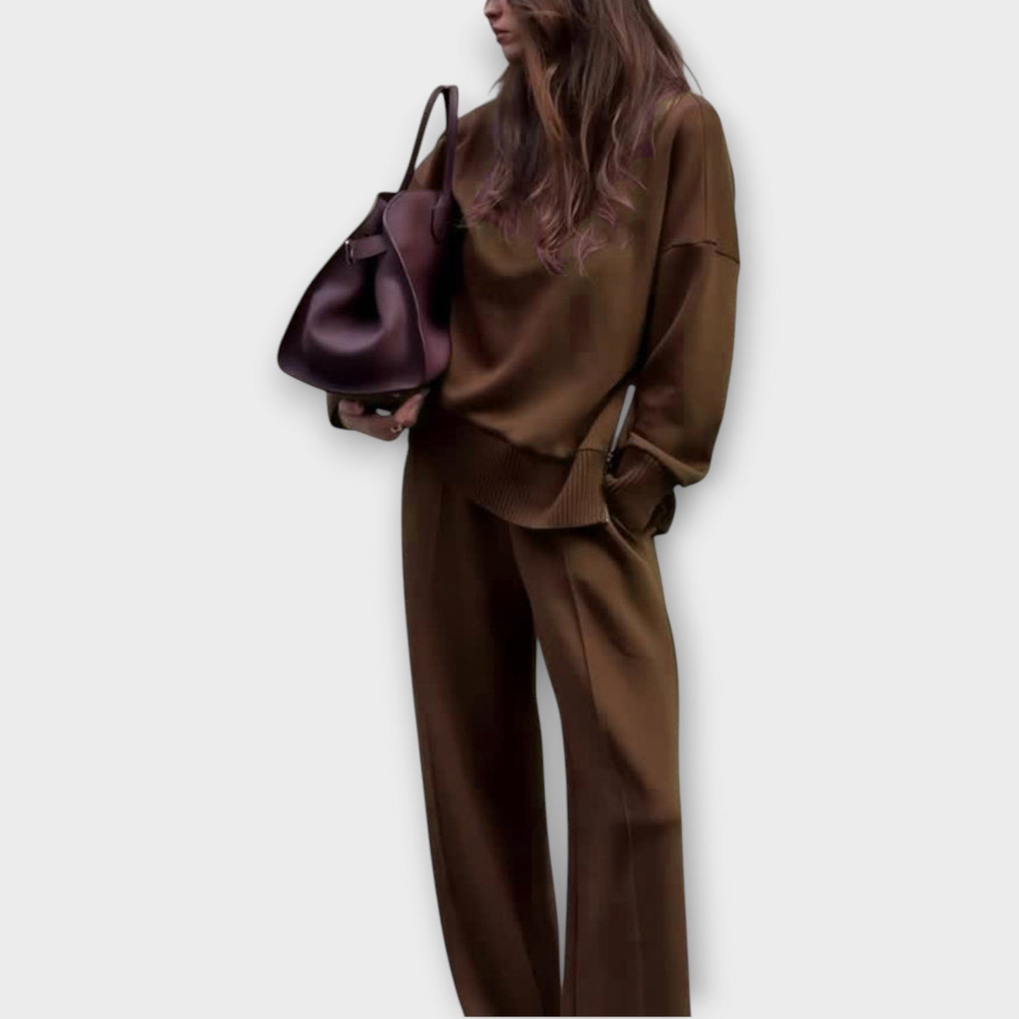 Completo di Maglione Rilassato con Collo Alto e Pantalones di Pierna Ancha