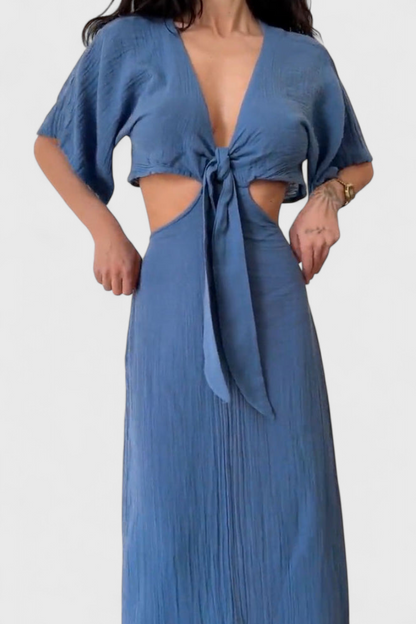 Myra Abito Fluido con Lazo Frontal e Cut-Outs