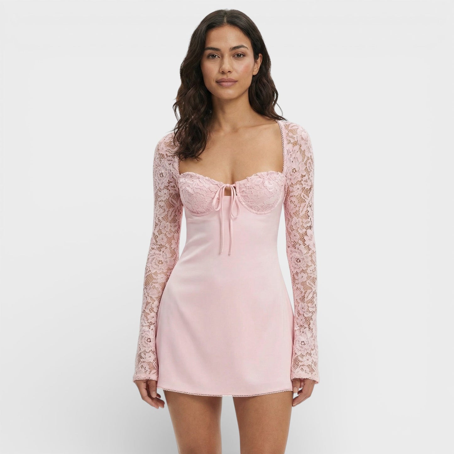 Abito mini Pizzo Manica Svasata
