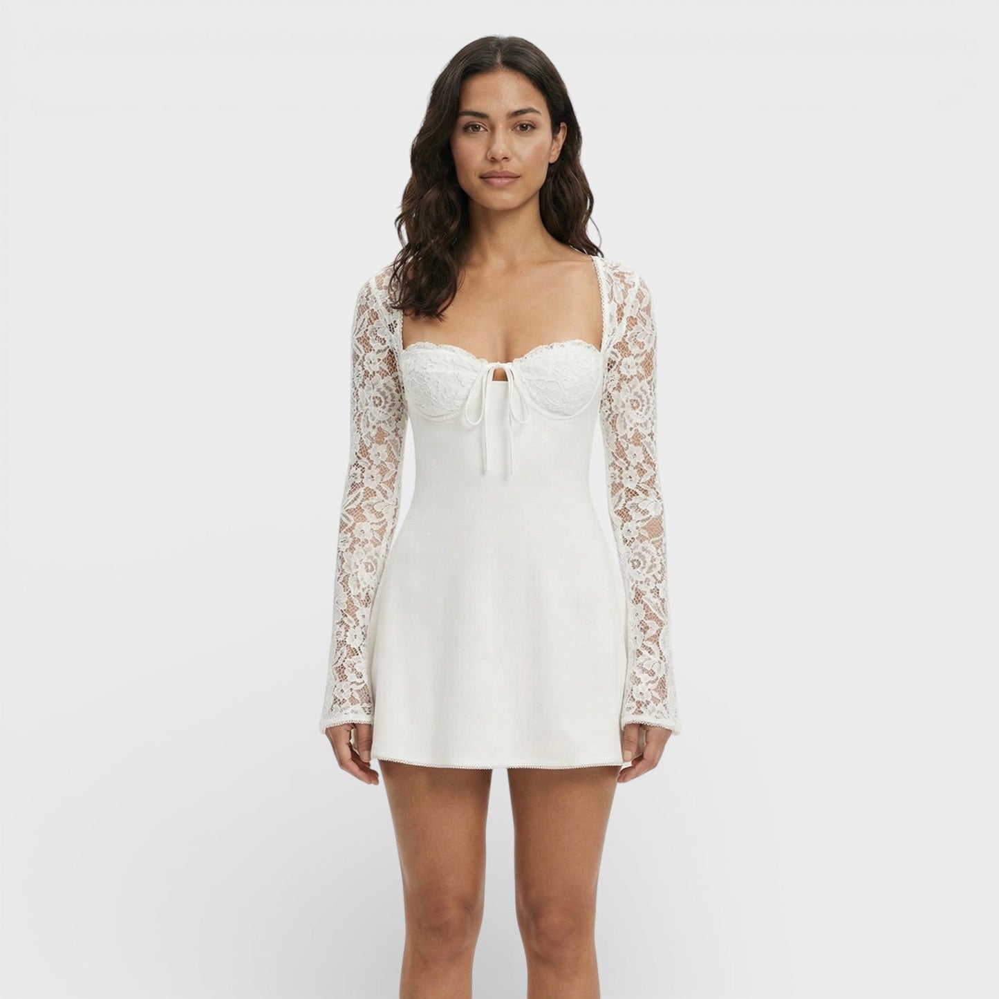 Abito mini Pizzo Manica Svasata