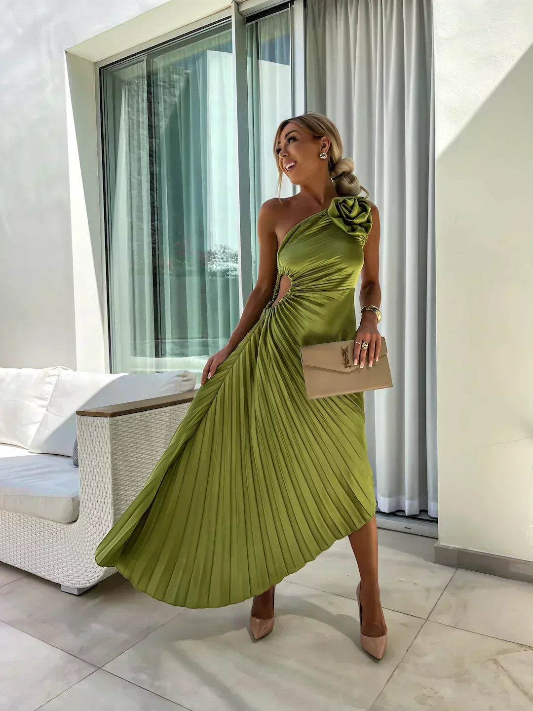 Lizbeth - Abito lungo di Spalla scoperta con Fiori