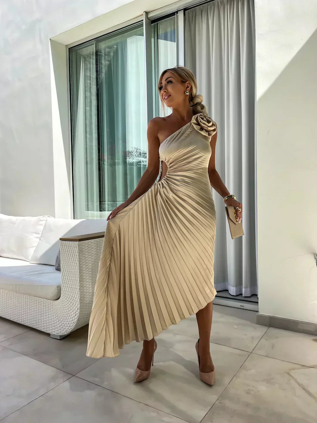 Lizbeth - Abito lungo di Spalla scoperta con Fiori