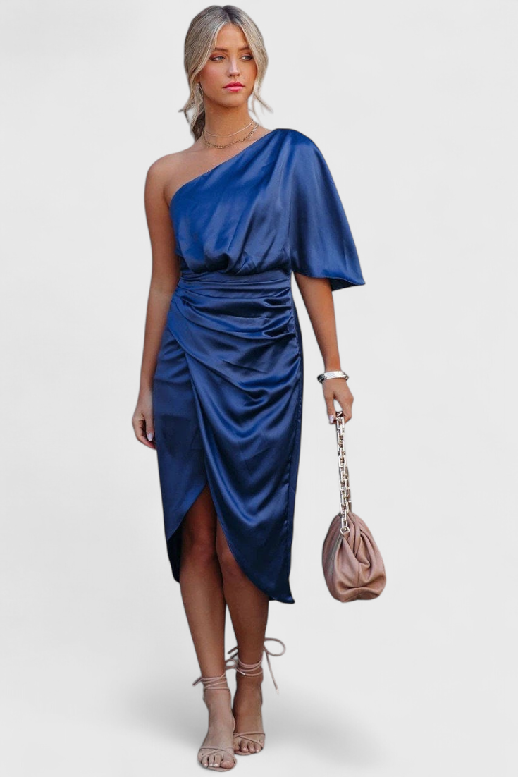 Anais Abito di Raso Elegante e Versatile